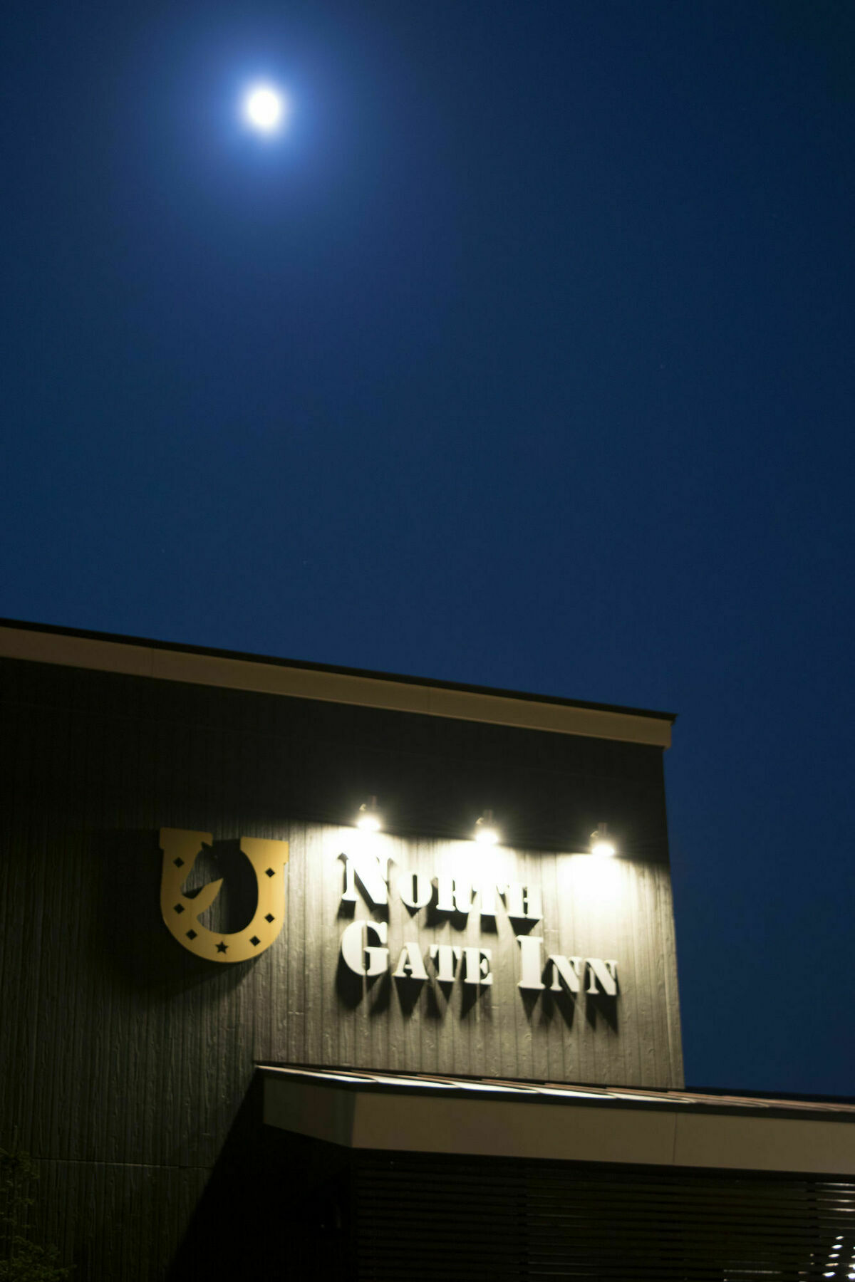 North Gate Inn Abira Exterior foto